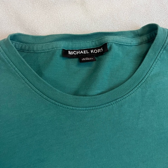Michael kors sz M short sleeve green tee 0354 - Picture 2 of 2